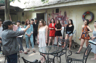 Chủ quán karaoke từ chối đoàn phim 