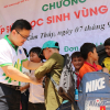 PVFCCo: Tiếp sức học sinh vùng lũ Thanh Hoá đến trường