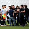 Truyền thông thế giới nói gì về trận đấu Brazil và Argentina bị hoãn?