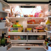 Tích trữ thực phẩm sai cách trong tủ lạnh nguy hại ra sao?