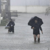 Nhật Bản lo ngại giao thông hỗn loạn, mất điện lâu dài sau bão lớn