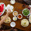 57% người Việt ăn thiếu rau, thừa muối và bia rượu