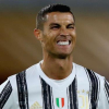 Mắc COVID-19, Ronaldo phá luật để trở lại Juventus?