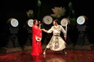 Thiếu tác giả kịch bản, sân khấu đi về đâu?