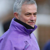 Jose Mourinho lao vào huấn luyện, khen nức nở Tottenham