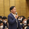 Hà Nội: Quán karaoke mở chui giữa mùa dịch, Chủ tịch quận nói khó xử lý