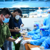 TP Hồ Chí Minh bắt đầu tiêm mũi 3 vaccine ngừa COVID-19