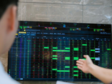 Nhà đầu tư ngoại tăng mua cổ phiếu Việt Nam trước thềm nâng hạng FTSE