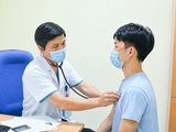 Sang nước ngoài khám tổng quát, người phụ nữ vẫn phát hiện ung thư muộn