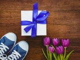 Vì sao người Hàn Quốc kiêng tặng giày cho người khác?