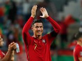 Messi viết tâm thư, Ronaldo đáp lời: 'Gửi cậu một cái ôm'