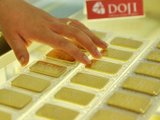 Giá vàng hôm nay 19/10: Chờ đợi và tiếp tục lao dốc