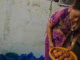 Thâm nhập cơ sở dùng trứng \"gỡ bùa ngải\" chữa bệnh