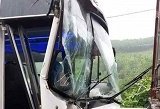 Sự thật xe container 'dìu' xe khách chở học sinh bị mất phanh xuống dốc an toàn ở Phú Thọ