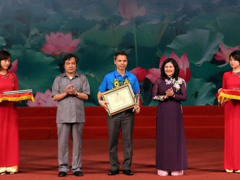 Trí tuệ & trái tim nồng nàn