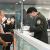 Người nhập cảnh vào Việt Nam không phải khai báo y tế