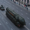 Đoàn xe tên lửa hạt nhân lăn bánh trong đêm giữa thủ đô Moscow