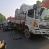 Giải cứu tài xế mắc kẹt trong xe sau vụ tai nạn trên cao tốc Cầu Giẽ - Ninh Bình