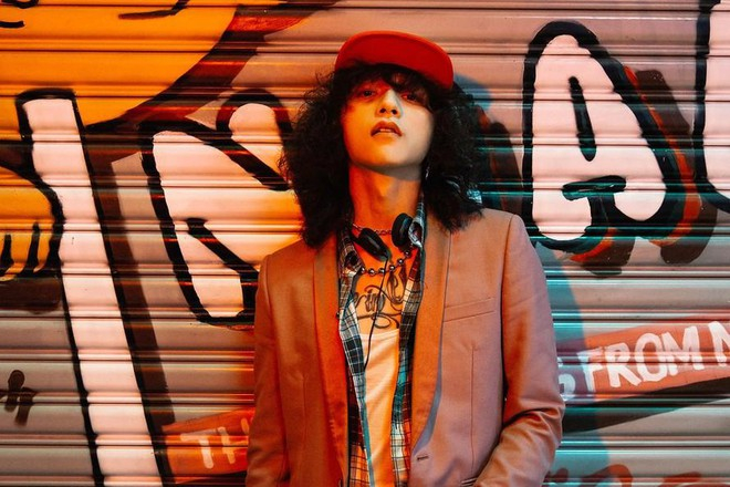 424f7486-284d-41f8-bf1b-7819613a7f2e-8864