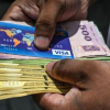 Sri Lanka tuyên bố vỡ nợ, cảnh báo lạm phát có thể lên tới 40%
