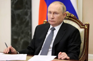 Tổng thống Putin: BRICS phát triển tiền dự trữ toàn cầu mới