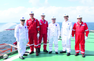 Dành trọn tâm huyết vì sự phát triển của ngành Dầu khí