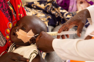 Thiếu lương thực gây nguy cơ khủng hoảng y tế mới