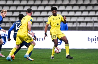 Pau FC, đội bóng Quang Hải sắp đầu quân, mạnh thế nào?