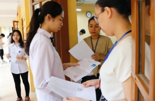 Hôm nay, hơn 1 triệu thí sinh làm thủ tục dự thi tốt nghiệp THPT