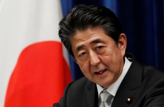 Shinzo Abe: Vị chính khách của những điều đặc biệt