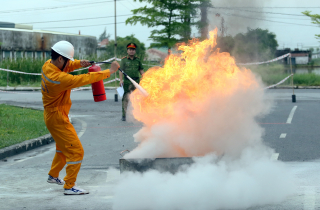 Sôi nổi Hội thao phòng cháy chữa cháy và cứu nạn cứu hộ Chi nhánh Khí Hải Phòng năm 2022