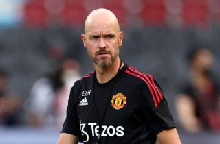 HLV Erik ten Hag không chờ Ronaldo, muốn mua thêm tiền đạo
