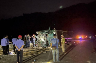 Hé lộ nguyên nhân ban đầu vụ tai nạn nghiêm trọng làm 4 người chết ở Thừa Thiên Huế