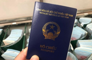 Đại sứ quán Mỹ ở Việt Nam khuyến cáo thêm bị chú nơi sinh vào hộ chiếu mẫu mới
