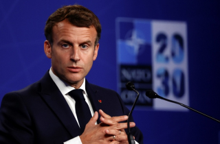 Pháp đồng ý mở rộng NATO