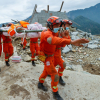 Trung Quốc chạy đua với thời gian tìm kiếm nạn nhân động đất