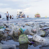 Ấn tượng những bức ảnh rác thải nhựa đại dương của các tác giả nước ngoài