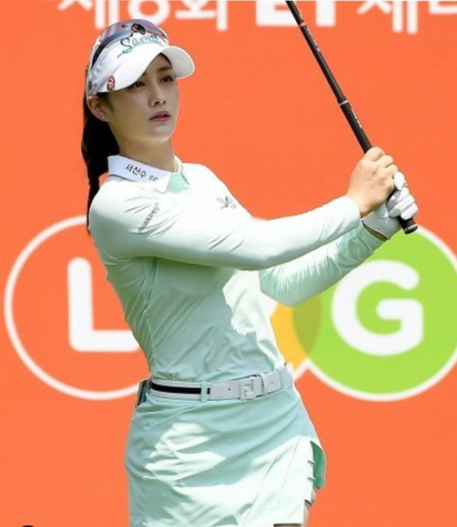 img-bgt-2021-park-gyeol-1665105219-width800height922