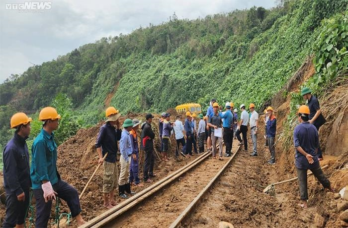 duong-sat-bac-nam-11581140