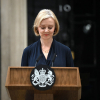 Nữ Thủ tướng Anh: Từ chức giữa sóng gió