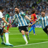 Khoảnh khắc thiên tài Messi giải cứu Argentina, thắp lại giấc mơ World Cup