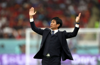 HLV Nhật Bản tiết lộ bí quyết thắng Tây Ban Nha