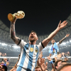 Pele: Messi vô địch xứng đáng, Maradona đang mỉm cười