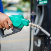 Đề xuất doanh nghiệp tự quyết giá bán lẻ xăng dầu: Chuyên gia nói gì?