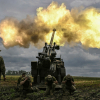 Ukraine bắn hơn 6.000 quả pháo mỗi ngày, NATO không kịp sản xuất