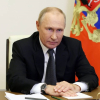 Ông Putin thừa nhận Nga chịu áp lực từ biện pháp trừng phạt