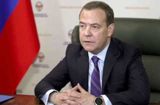 Ông Medvedev vạch 'lằn ranh đỏ' đối đầu quân sự trực tiếp Nga - NATO