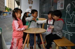 Dân số Bắc Kinh lần đầu sụt giảm sau gần 20 năm