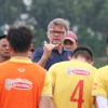 Bóng đá Việt Nam từ huấn luyện viên Calisto đến Troussier