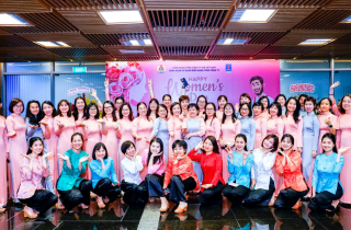 Ban Nữ công PV GAS gửi tặng gần 400 áo dài trong Tháng 3 yêu thương